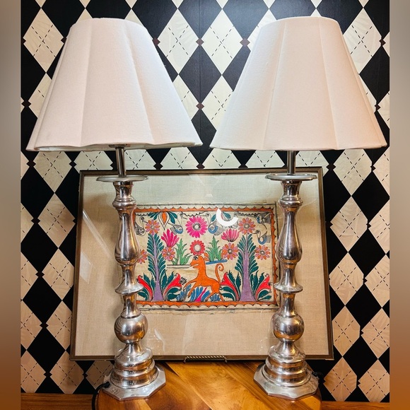 Luxury Tall Silver Table Lamp Pair – Sculptural Bases with Scalloped Shades - Picture 7 of 16